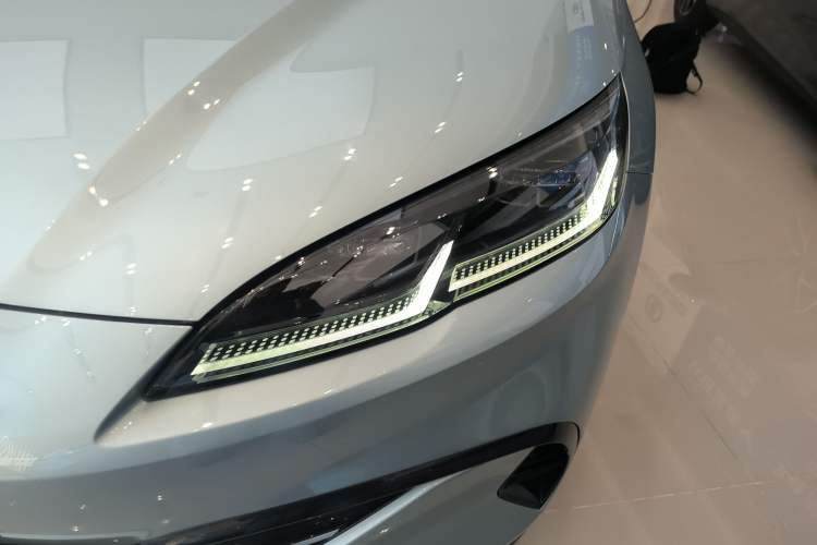 Used BYD Seal 06 New Energy 2024 DM-i 120KM Flagship Model
