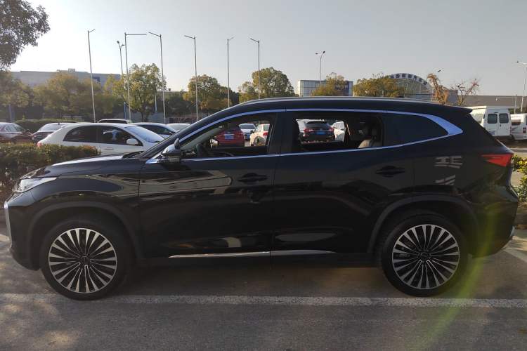 Used  Lingyun 2025 400T Four-Wheel-Drive International Version
