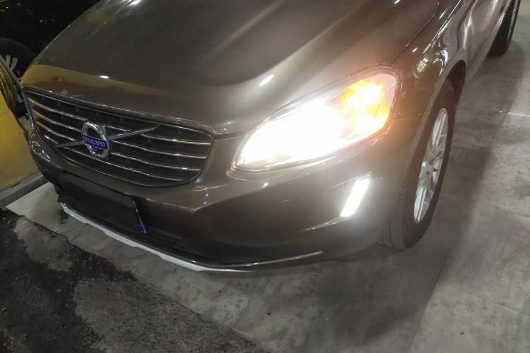 Used Volvo XC60 2015 T5 Zhiyi Edition
