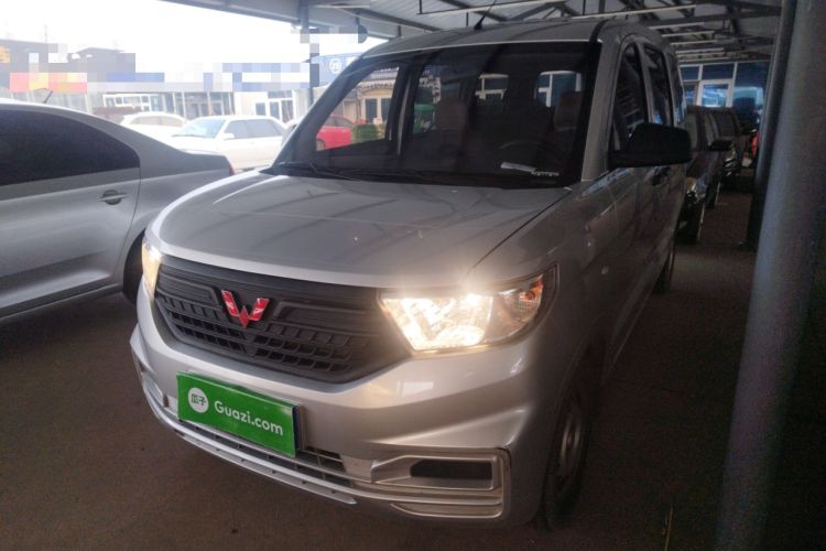 Used Wuling Hongguang V 2022 1.5L Jingqu Edition Electric-Assist LAR
