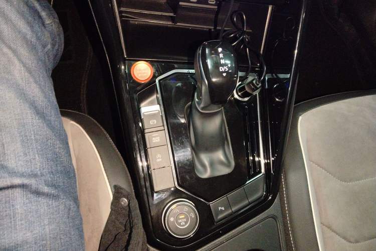 Used Volkswagen Tayron 2022 380TSI Four-Wheel Drive R-Line Connected Version