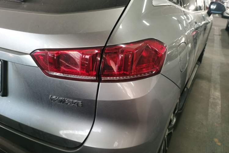 Used Wey VV7 2017 2.0T Flagship Edition
