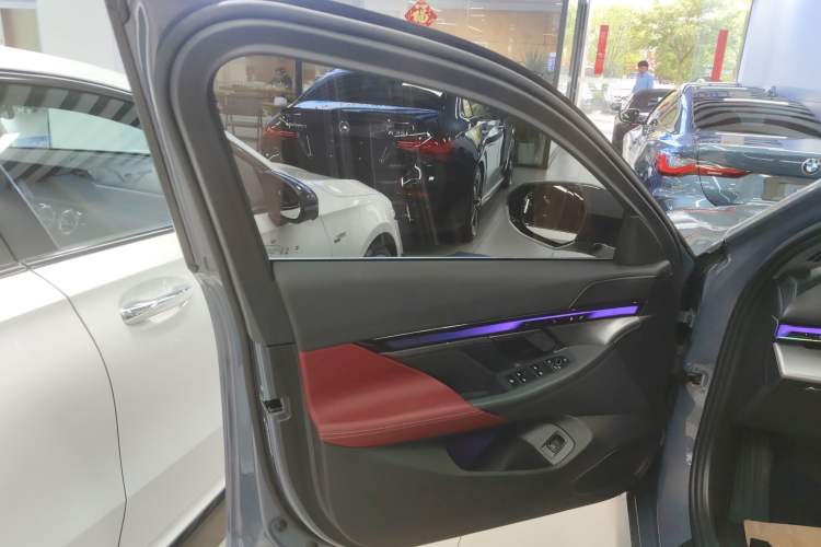 Used BMW i5 2024 eDrive 35L M Sport Package