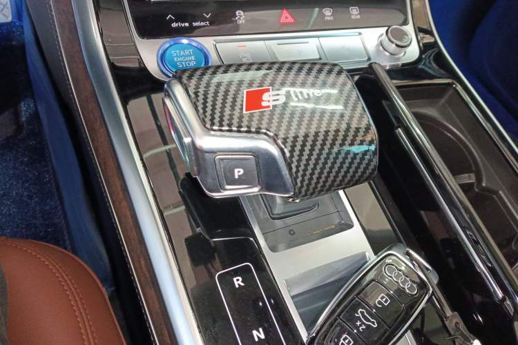 Used Audi Q7 2023 45 TFSI quattro S line Sport model
