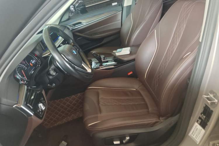 Used BMW 5 Series 2018 530Li Luxury Edition Premium Package
