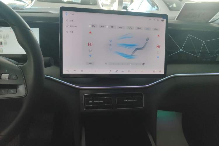 Used BYD Song L DM-i 2025 Intelligent Driving Version 160 km Beyond-Range Type
