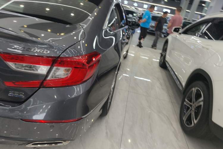 Used Honda Accord 2018 260TURBO Elite Edition China VI
