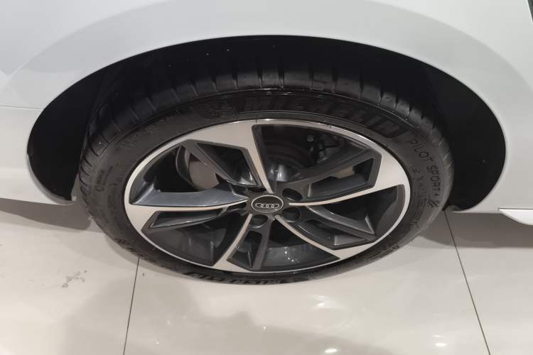 Used Audi A4L 2023 40 TFSI Fashion Dynamic Model