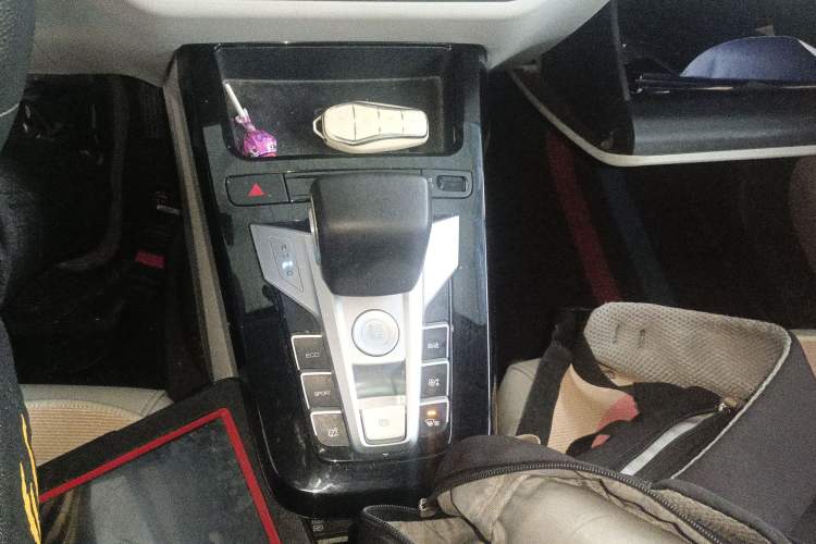 Used BYD Yuan Pro 2023 401KM Luxury Version
