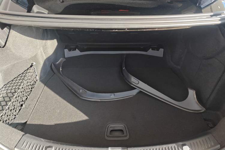 Used Mercedes-Benz E-Class 2020 Facelift E 300 L Stylish Edition
