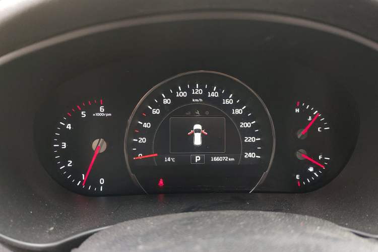 Used Kia Sorento 2013 2.2T 7-Seater Diesel Supreme Edition
