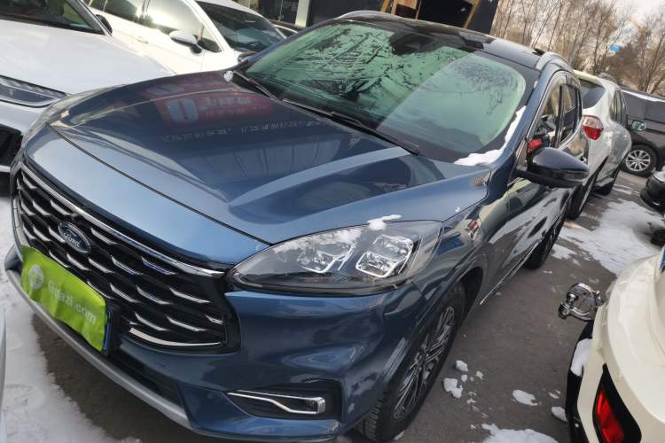 Used Ford Escape 2020 EcoBoost 245 Four-Wheel Drive Luxury Edition
