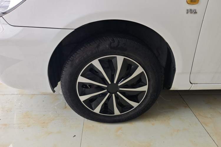 Used BYD F3 2012 Energy-Saving Edition 1.5L Manual Comfort Model
