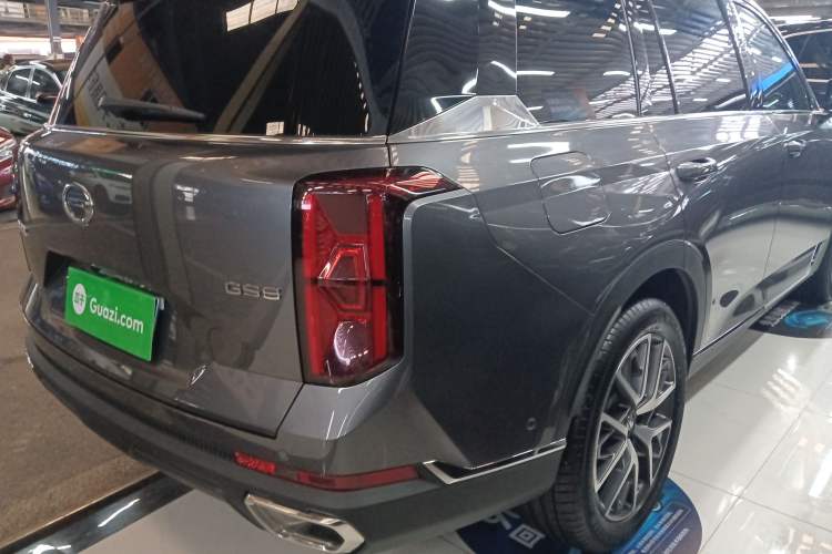 Used GAC Trumpchi GS8 2022 Flagship Series 2.0 TGDI Two-Wheel-Drive Prestige Edition (7 Seats)
