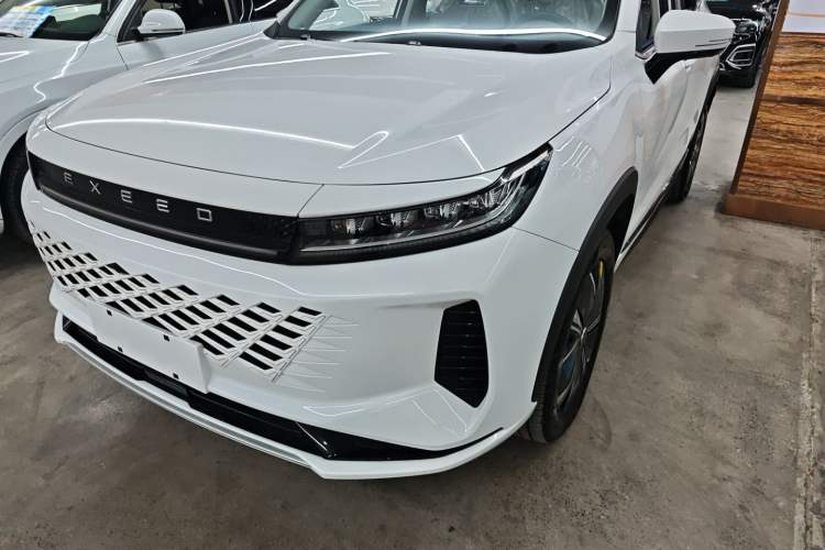 Used  Zhuifeng C-DM 2024 C-DM 1.5 TCI 105KM Luxury Edition
