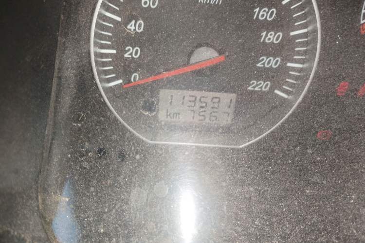 Used Jinbei Express 2017 2.0L Standard Version V19
