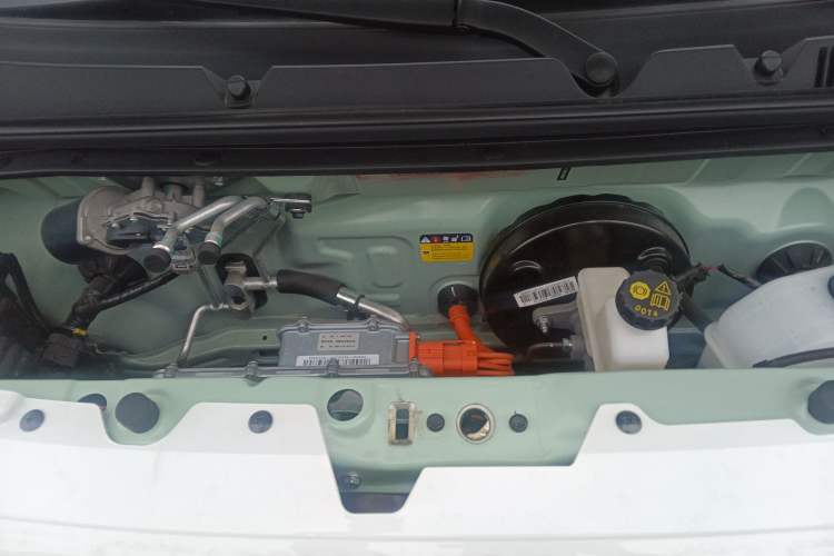 Used Wuling Hongguang MINIEV 2024 3rd Generation 215km Advanced Version
