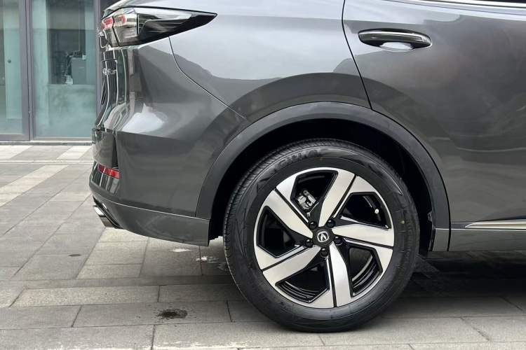 Used Changan CS55PLUS 2024 3rd Generation 1.5T DCT Prestige Model
