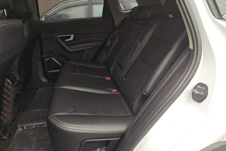 Used BYD Song Pro 2019 1.5T Automatic Elite Edition
