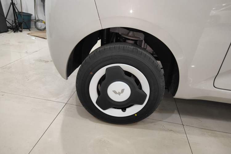 Used Wuling Hongguang MINIEV 2024 3rd Generation 215km Youth Edition
