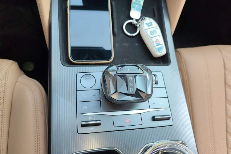 Used BYD Song L DM-i 2024 112 km Beyond Edition
