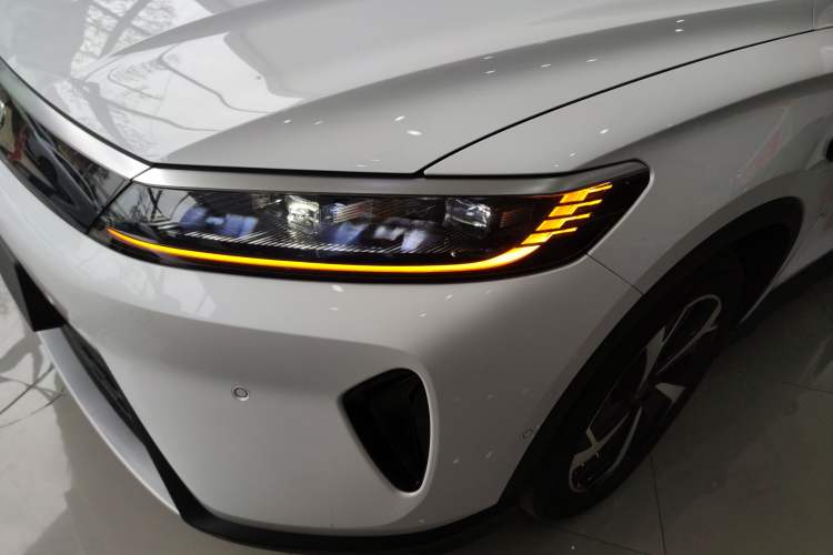 Used BYD Sealion 05 DM-i 2025 DM-i Smart Drive 115KM Flagship Model
