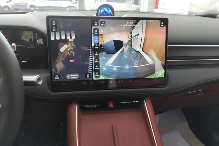 Used Hima AITO M5 2025 Extended-Range Ultra All-Wheel-Drive Version
