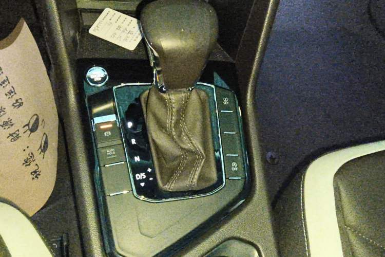 Used Volkswagen Tiguan L 2018 330TSI Automatic Two-Wheel Drive Luxury Edition
