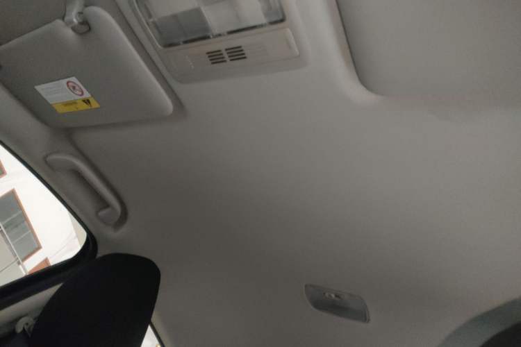 Used Honda Vezel 2015 1.5L CVT two-wheel drive Comfort trim
