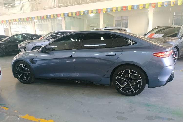 Used BYD Seal 2022 700 km Long-Range Rear-Wheel-Drive Version
