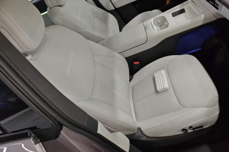 Used XPeng G6 2025 625 Long-Range Max Flagship Edition
