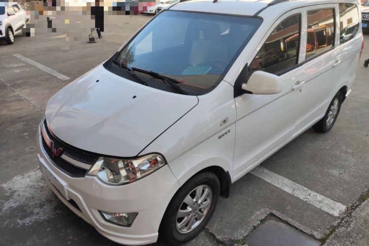 Used Wuling Hongguang 2014 1.5L S Standard Version
