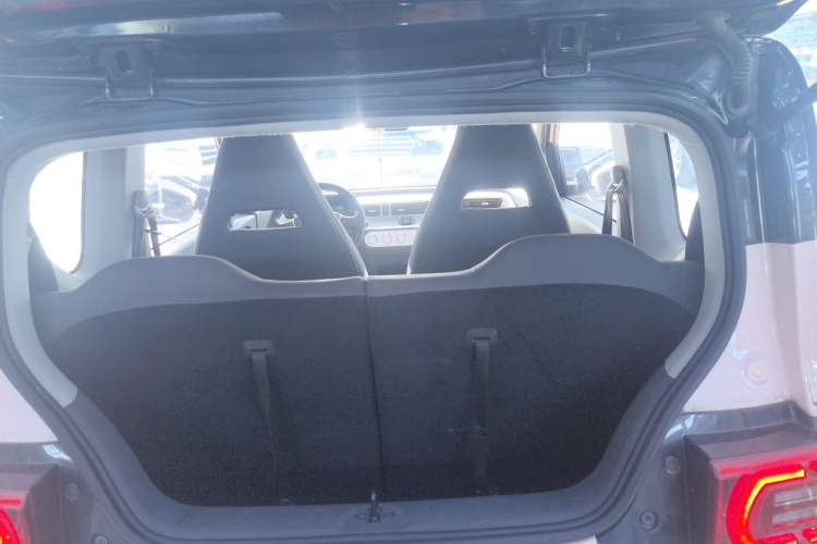 Used Wuling Hongguang MINIEV 2021 Macaron Premium Model – Lithium Iron Phosphate
