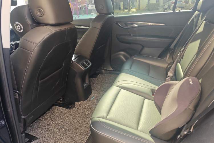 Used Buick Envision 2021 Encore Plus 652T Five-Seat Luxury Model
