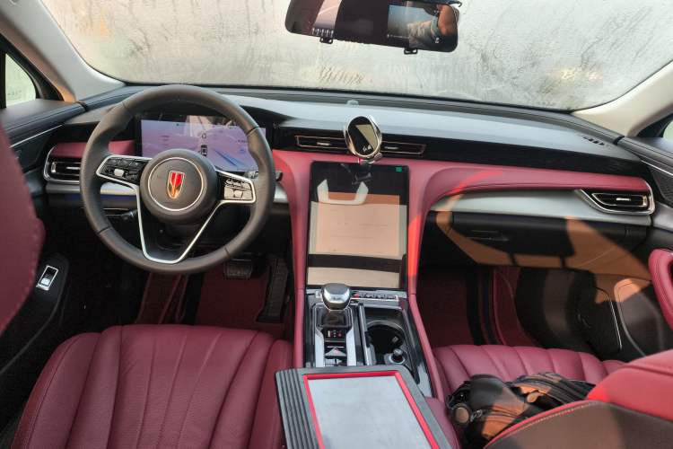 Used Hongqi H5 2024 2.0T Automatic Smart Connect Flagship Edition
