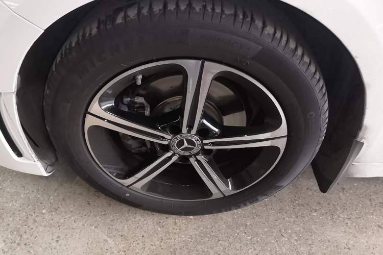 Used Mercedes-Benz A-Class 2022 Revised Version A 200 L Sport Sedan Fashionable Style