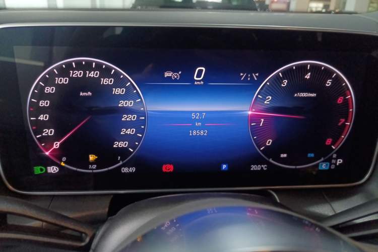 Used Mercedes-Benz GLC 2024 GLC 260 L 4MATIC Dynamic Edition 5-seater