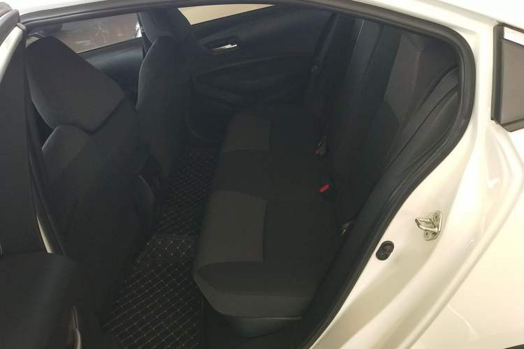 Used Toyota Levin 2021 Dual-Motor 1.8H E-CVT Leading Edition
