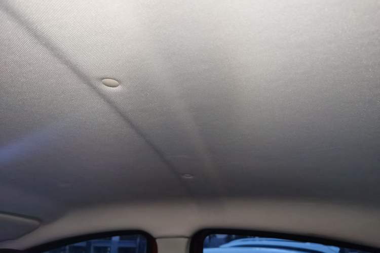 Used Geely Auto Vision X1 2017 1.3L Automatic Fun Edition
