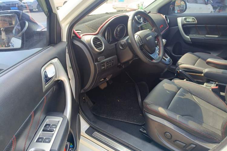 Used Haval H6 2017 Classic Edition 1.5T Automatic Two-Wheel Drive Elite Model
