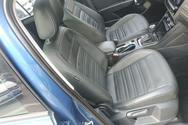 Used Volkswagen Touran 2018 Volkswagen Touran L 280TSI DSG Comfort Edition 7-seater