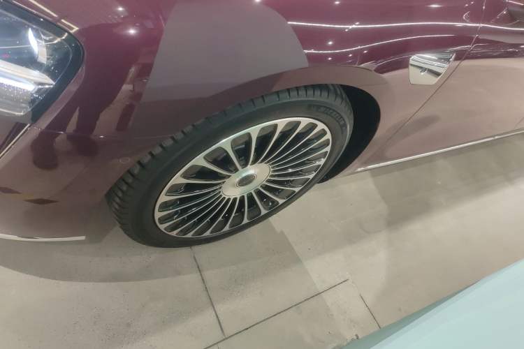 Used Hima Stelato S9 2025 Extended-Range Max+
