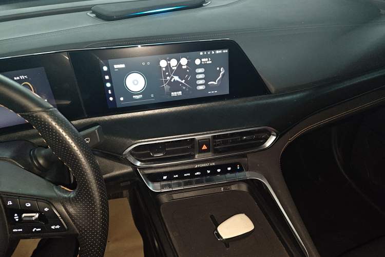 Used Changan UNI-T 2022 1.5T Prestige Version