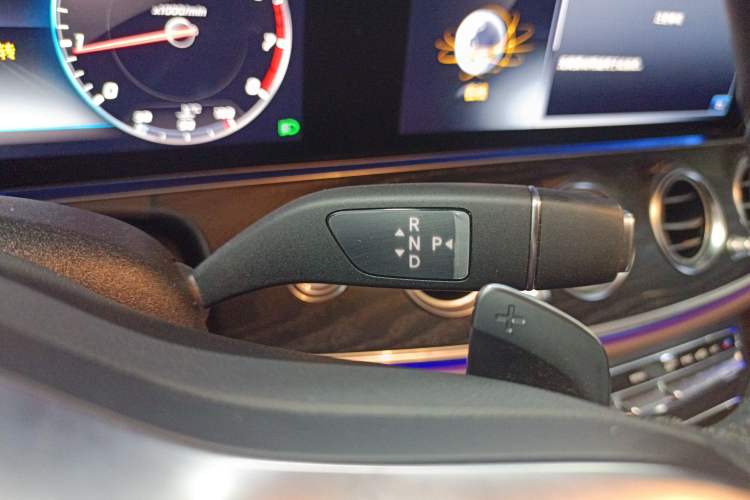 Used Mercedes-Benz E-Class 2019 E 300 L Sporty and Stylish Model