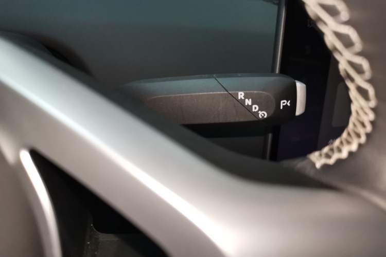 Used  12 2025 Ultra Extended-Range Edition