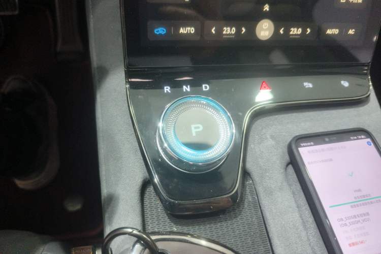 Used VOYAH PASSION 2023 Four-Wheel Drive Flagship Edition
