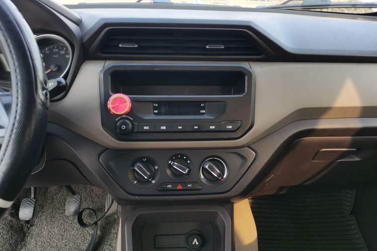 Used Wuling Hongguang 2018 1.5L S Standard Version L2B