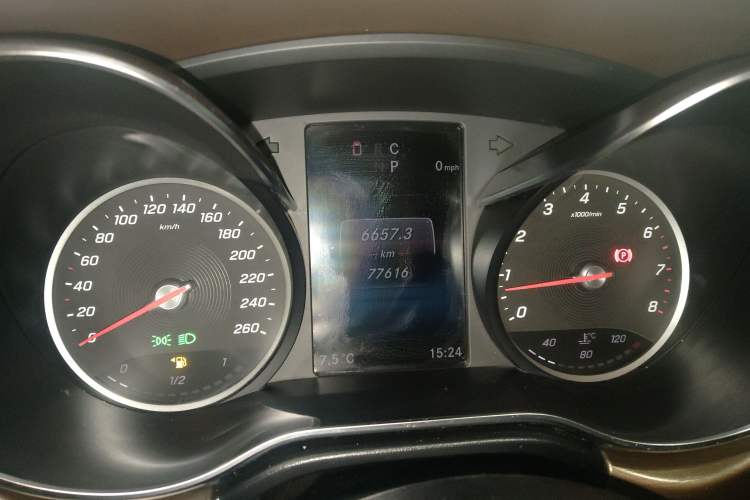 Used Mercedes-Benz V-Class 2021 V 260 L Long-wheelbase Luxury Edition