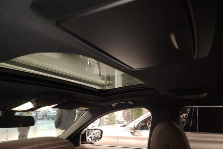 Used BMW 5 Series 2023 530Li Leading Model M Sport Package