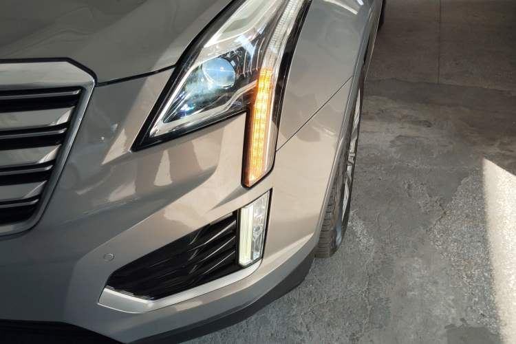 Used Cadillac XT5 2018 28T Four-Wheel Drive Luxury Model
